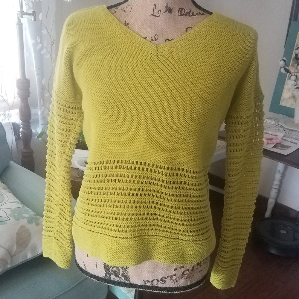 Jones New York Citrus green Sweater